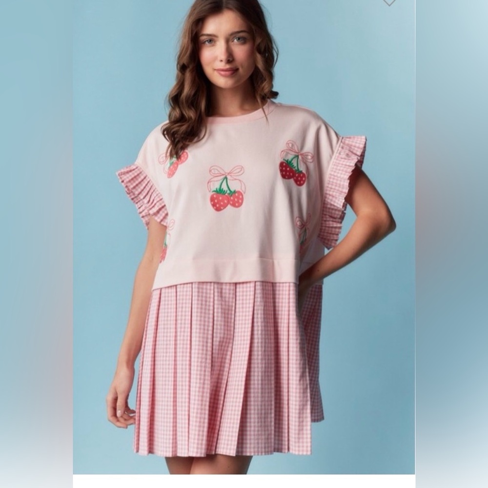 Rareraw Strawberry & bows embroidered gingham pleated dress pink oversized